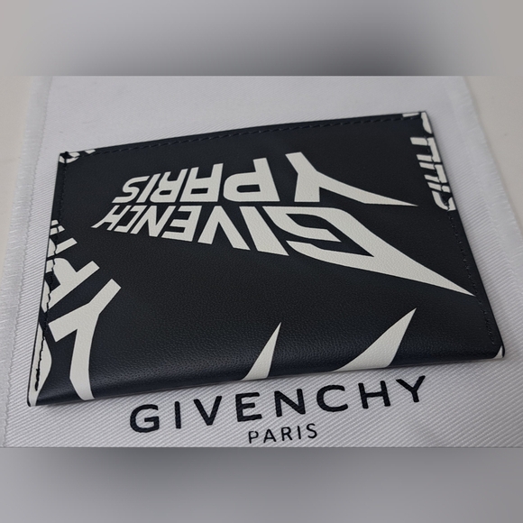 Givenchy Paris Cardholder  Wallet Pocket Calf Leather Accessory Black Rare - Picture 2 of 16